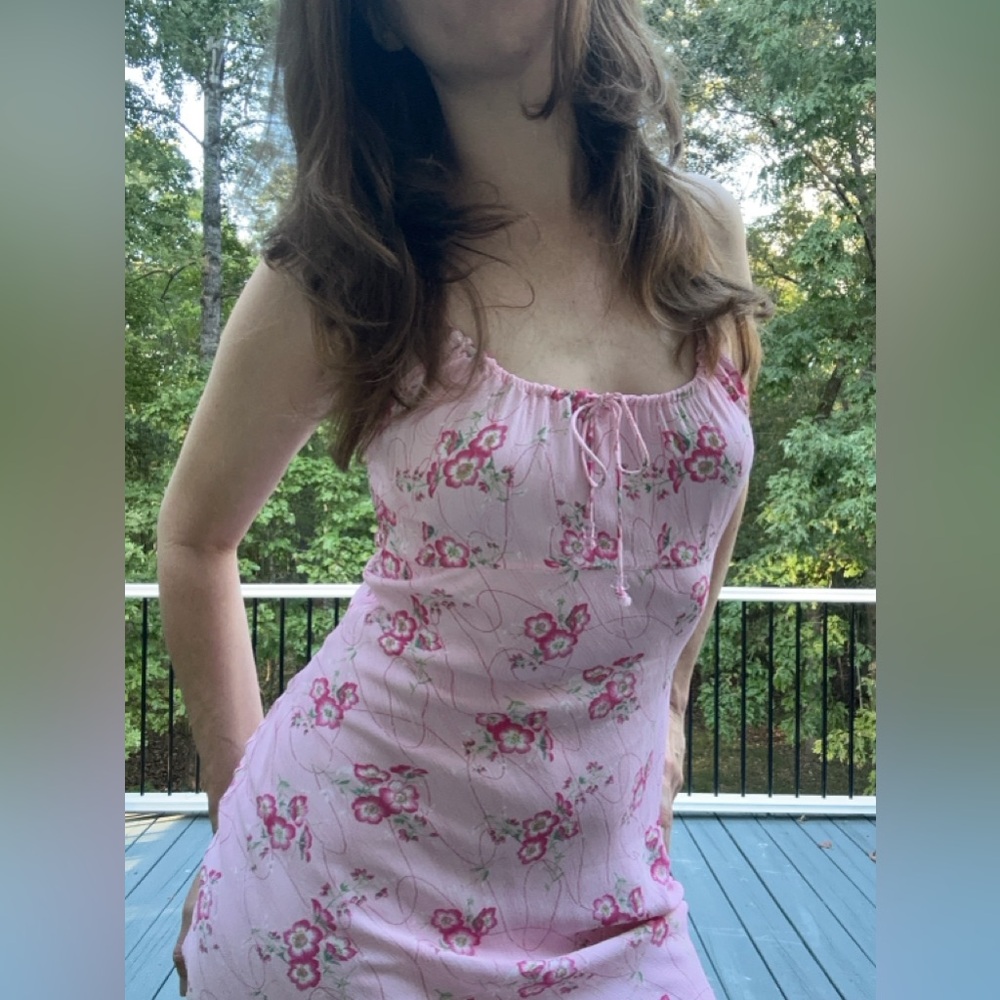 Vintage Charlotte Russe Pink Floral Y2K Dress Lettuce Hem Midi Medium